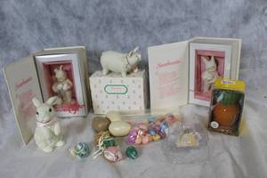 lot 118 image: Assorted Easter Decorations Including Snowbunnies, Painted Eggs, and Plush Figures