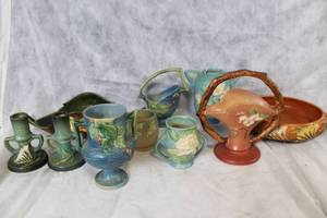 lot A-122 image: Collection of 10 Roseville Pottery Items with Floral Designs