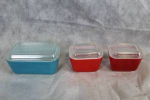 Set of 3 Vintage Glass Refrigerator Dishes with Lids