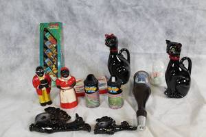 lot 171 image: Collection of Vintage Figurines, Lighters, and Crayons