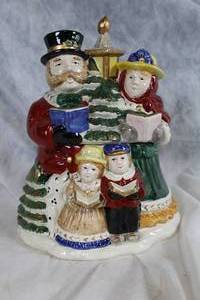 lot 194 image: Ceramic Holiday Carolers Tissue Holder and Accent Piece