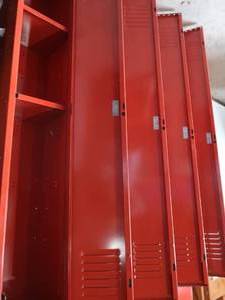 lot 8 image: LOCKERS