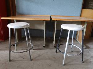 lot 48 image: COMP DESKS  STOOLS