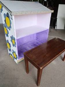 lot 60 image: OVERSIZED WOODEN PODIUM