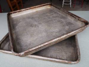 lot 75 image: COMMERCIAL PANS.