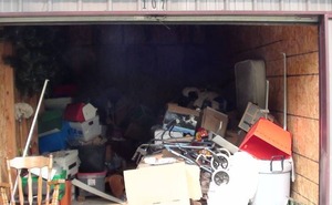 lot 12 image: 10 X 20 STORAGE UNIT #10