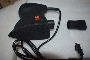 lot 34 image: WEN 6301 Electric Detailing Palm Sander