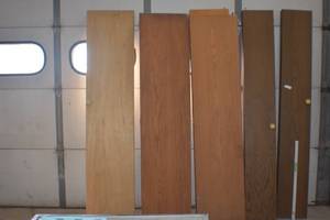 lot 2 image: Biffold doors