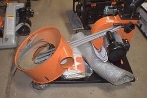 lot 75 image: WEN DC1300 1,300 CFM 14-Amp 5-Micron Woodworking Dust Collector with 50-Gallon Collection Bag and Mobile Base
