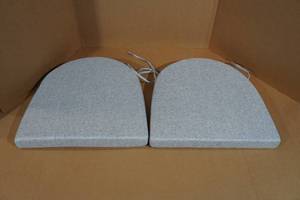 lot 129 image: Kitchen Chair Cushions - 17x16.5x2 - Gray
