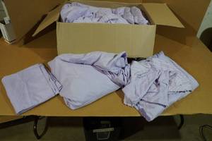 lot 147 image: 7-Piece Bed Set - King - Beige