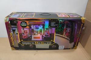 lot 54 image: Rainbow High World Tour Bus and Stage Playset