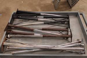 lot 64 image: 12 Metal Adjustable Height Table Legs