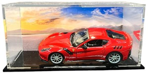 lot 032 image: Custom Made Enclosed Scenery Case with 124 Scale Diecast Model Red Bburago Ferrari F12 TDF