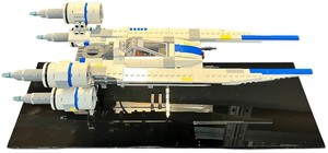 lot 001 image: LEGO Star Wars Rebel U-Wing Starfighter  Year 2025