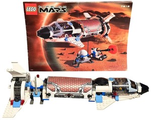 lot 121 image: LEGO Life on Mars Solar Explorer  Year 2001