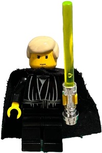 lot 066 image: LEGO Star Wars Luke Skywalker MINIFIGURE  Year 2002