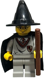 lot 133 image: Vintage LEGO Harry Potter MINIFIGURE HP035  Year 2001
