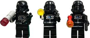 lot 085 image: LEGO Star Wars Imperial TIE Fighter Pilot MINIFIGURE SW0268ASW0625  Year 2012