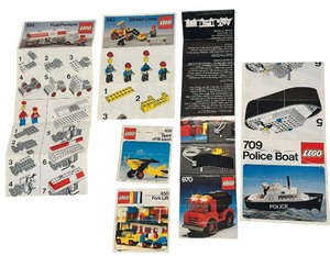 lot 220 image: Vintage LEGO Instruction Manuals from 1970-1980s - Qty 6