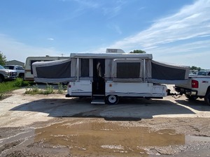 2003 Coleman Bayside