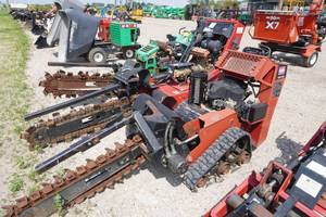 lot 16 image: 2018 Toro Model TRX20 Tracked Power Trencher