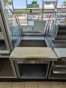 lot 26 image: DUKE HOTWELL STEAMER TABLE