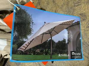 lot 122 image: SunVilla 11 Round Cabana Stripe Aluminum Market Umbrella