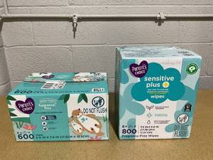 lot 185 image: LOT OF 2 Parents Choice Wipes