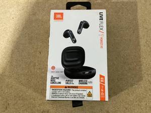 lot 435 image: JBL Live Flex