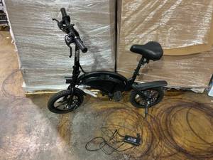 lot 26 image: Jetson Bolt Folding Electric Ride-On Bike, Easy-Folding, Built-in Carrying Handle, Twist Throttle, Up to 15.5 MPH