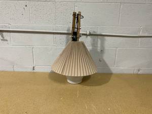 lot 297 image: Ceramic Table Lamp