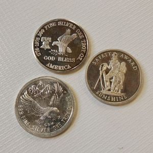lot 14 image: 3 ONE OUNCE .999 SILVER BULLION  TAX EXEMPT  UNIQUE VARIETY  INCLUDES SUNSHINE  LOCOMOTION  CENTENNIAL COIN BELGRADE