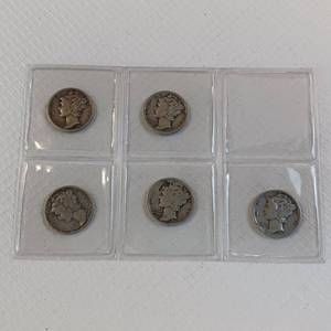 lot 58 image: A COLLECTION OF 5 MERCURY DIMES