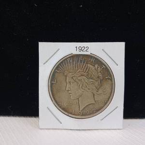 lot 61 image: ONE 1922 PEACE DOLLAR