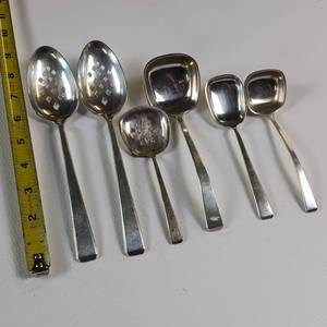 lot 81 image: COLLECTION OF MISC. SOLID STERLING SILVER FLATWARE  6 LADLES OF DIFFERENT TYPES  TOTAL WEIGHT OF 300.2 GRAMS