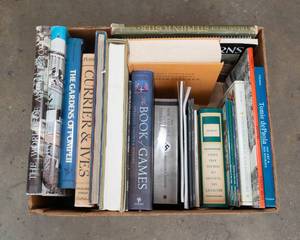 lot 189 image: Lot of 26 Miscellaneous Books  Softcover & Hardcover