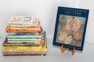 lot 286 image: Set of Twenty Childrens Books