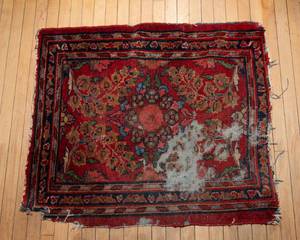 lot 99 image: Small Vintage Wool Rug  24 x 28.5  Worn Charm