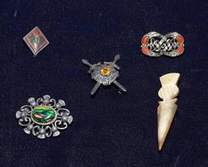 lot 56 image: Set of Five Scottish-Themed Brooches