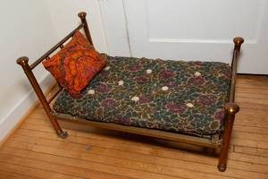 lot 191 image: Antique Brass Doll Bed