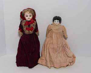 lot 195 image: Pair of Antique Dolls  Charming Vintage Details
