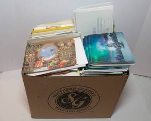 lot 207 image: Large Box of Greeting Cards  Mixed Occasions