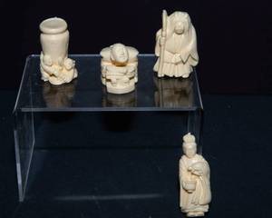 lot 252 image: Four Art Miniatures Netsuke Figurines #3