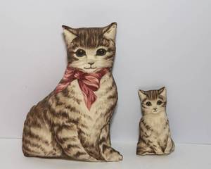 lot 245 image: Set of 2 Vintage Kitty Pillows