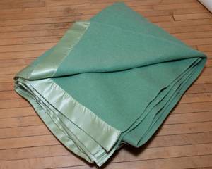 lot 244 image: Green Wool Blanket with Satin Trim