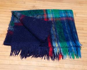 lot 287 image: Vintage Glen Cree Mohair Throw  Made in Scotland, 47 x 75