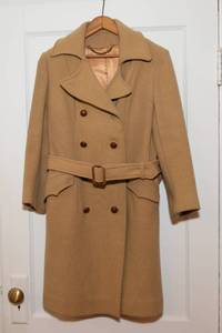 lot 304 image: Double-Breasted Wool Coat  Size Small Petite