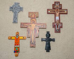 lot 345 image: Set of 5 Crosses  Mixed Styles & Materials