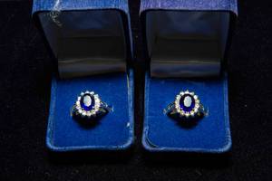 lot 272 image: Royal Heirloom Rings   Replica of Princess Dianas Engagement Ring (Set of 2, Size 7)